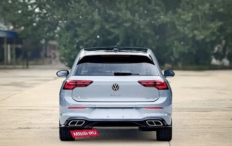 Volkswagen Golf VIII, 2022 год, 2 200 000 рублей, 5 фотография
