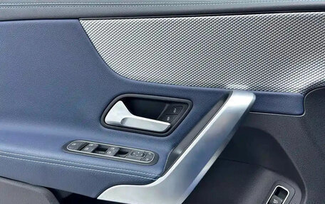 Mercedes-Benz A-Класс, 2022 год, 2 200 000 рублей, 12 фотография