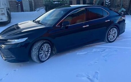 Toyota Camry, 2019 год, 2 900 000 рублей, 6 фотография