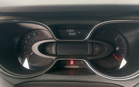 Renault Kaptur I рестайлинг, 2017 год, 1 600 000 рублей, 8 фотография