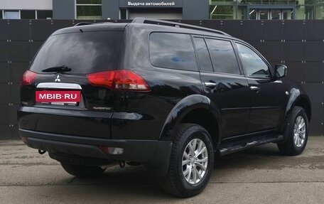 Mitsubishi Pajero Sport II рестайлинг, 2015 год, 2 750 000 рублей, 5 фотография