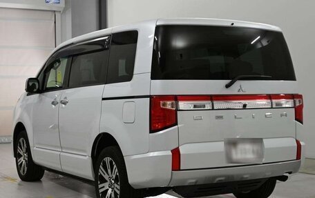 Mitsubishi Delica D:5 I, 2023 год, 3 260 000 рублей, 5 фотография