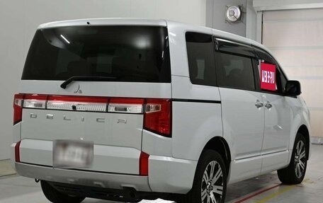 Mitsubishi Delica D:5 I, 2023 год, 3 260 000 рублей, 6 фотография