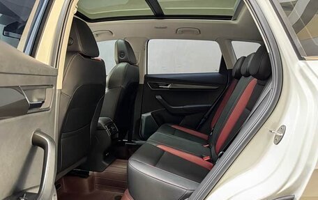 Skoda Karoq I, 2022 год, 1 690 000 рублей, 7 фотография