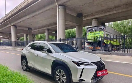 Lexus UX I, 2023 год, 2 287 000 рублей, 3 фотография
