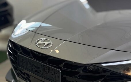 Hyundai Elantra, 2023 год, 1 620 000 рублей, 3 фотография