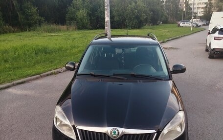 Skoda Fabia II, 2010 год, 575 000 рублей, 3 фотография
