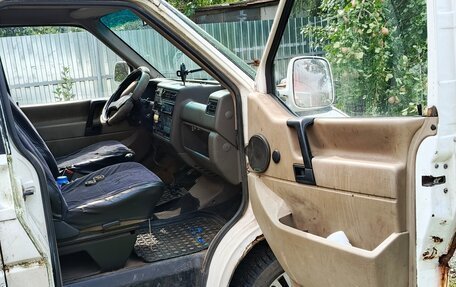 Volkswagen Caravelle T4, 1991 год, 150 000 рублей, 5 фотография