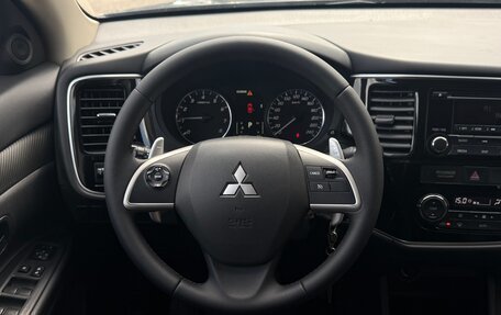 Mitsubishi Outlander III рестайлинг 3, 2014 год, 1 465 000 рублей, 14 фотография