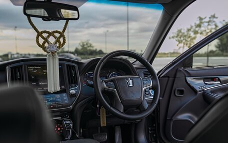 Toyota Crown, 2014 год, 3 050 000 рублей, 21 фотография