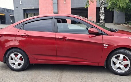 Hyundai Solaris II рестайлинг, 2016 год, 850 000 рублей, 3 фотография