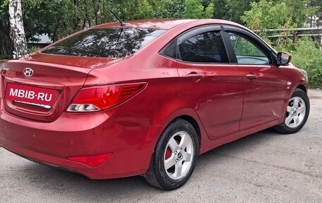 Hyundai Solaris II рестайлинг, 2016 год, 850 000 рублей, 5 фотография