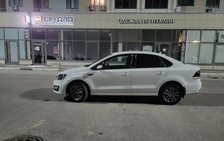 Volkswagen Polo VI (EU Market), 2019 год, 890 000 рублей, 2 фотография