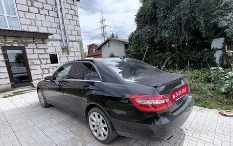 Mercedes-Benz E-Класс, 2012 год, 1 350 000 рублей, 5 фотография