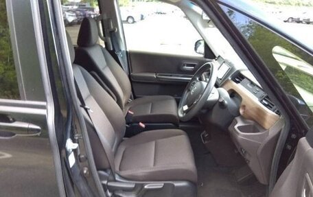 Honda Freed II, 2023 год, 1 500 000 рублей, 3 фотография