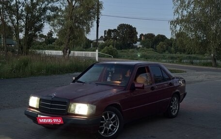 Mercedes-Benz 190 (W201), 1990 год, 170 000 рублей, 2 фотография