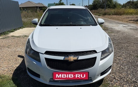 Chevrolet Cruze II, 2010 год, 650 000 рублей, 7 фотография
