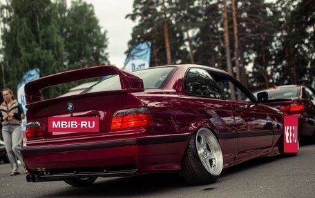 BMW 3 серия, 1993 год, 1 300 000 рублей, 9 фотография
