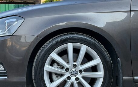 Volkswagen Passat B7, 2011 год, 1 370 000 рублей, 5 фотография