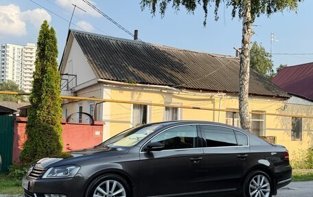 Volkswagen Passat B7, 2011 год, 1 370 000 рублей, 4 фотография