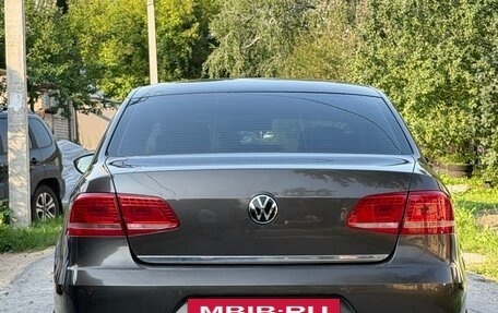 Volkswagen Passat B7, 2011 год, 1 370 000 рублей, 7 фотография