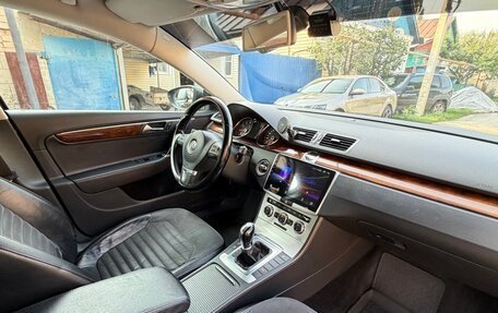 Volkswagen Passat B7, 2011 год, 1 370 000 рублей, 18 фотография