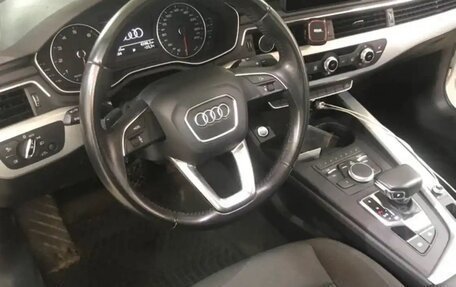 Audi A4, 2016 год, 2 200 000 рублей, 4 фотография