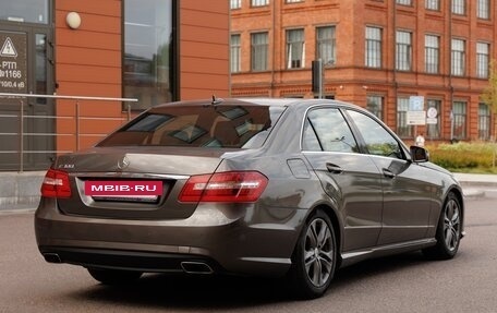 Mercedes-Benz E-Класс, 2009 год, 1 300 000 рублей, 2 фотография