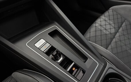 Volkswagen Golf VIII, 2023 год, 1 820 000 рублей, 6 фотография