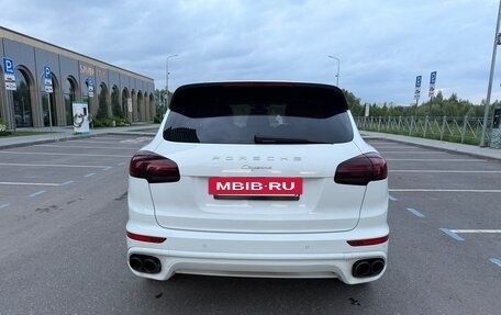 Porsche Cayenne III, 2015 год, 2 888 888 рублей, 6 фотография