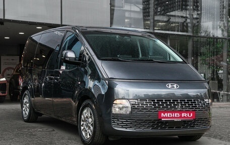 Hyundai Staria, 2021 год, 4 190 000 рублей, 3 фотография