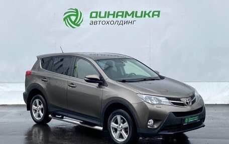Toyota RAV4, 2014 год, 1 900 000 рублей, 3 фотография