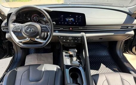 Hyundai Elantra, 2022 год, 1 305 777 рублей, 6 фотография