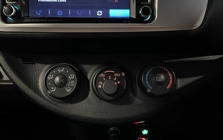 Toyota Vitz, 2014 год, 622 000 рублей, 15 фотография