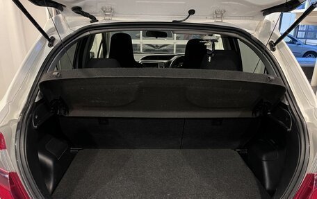 Toyota Vitz, 2014 год, 622 000 рублей, 18 фотография