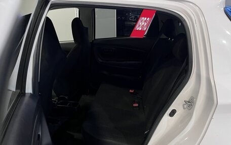 Toyota Vitz, 2014 год, 622 000 рублей, 17 фотография