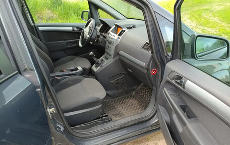 Opel Zafira B, 2013 год, 918 000 рублей, 9 фотография