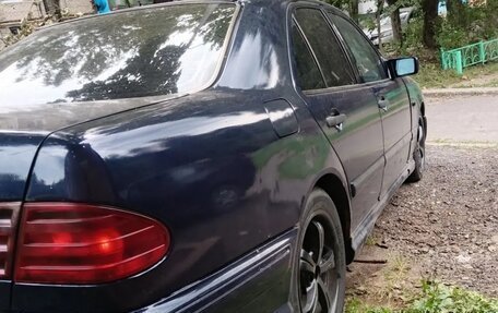 Mercedes-Benz E-Класс, 1998 год, 195 000 рублей, 11 фотография