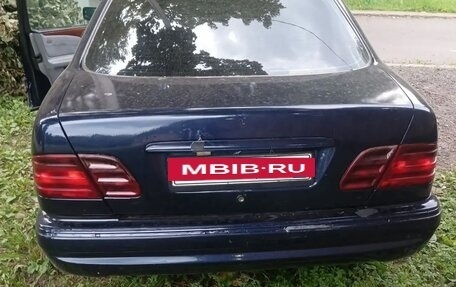 Mercedes-Benz E-Класс, 1998 год, 195 000 рублей, 8 фотография