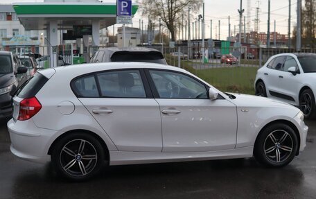 BMW 1 серия, 2011 год, 700 000 рублей, 5 фотография