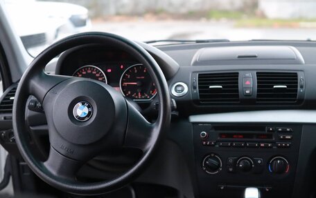 BMW 1 серия, 2011 год, 700 000 рублей, 10 фотография