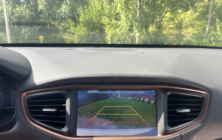 Hyundai IONIQ, 2018 год, 1 950 000 рублей, 9 фотография