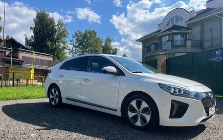 Hyundai IONIQ, 2018 год, 1 950 000 рублей, 27 фотография