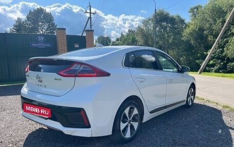 Hyundai IONIQ, 2018 год, 1 950 000 рублей, 26 фотография