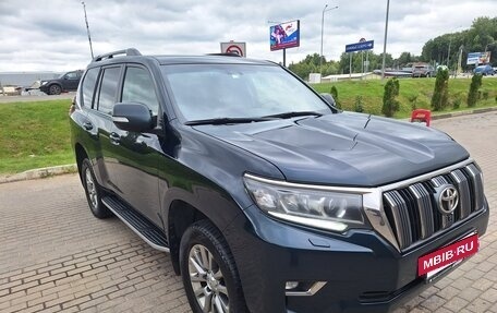 Toyota Land Cruiser Prado 150 рестайлинг 2, 2018 год, 4 100 000 рублей, 9 фотография