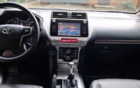 Toyota Land Cruiser Prado 150 рестайлинг 2, 2018 год, 4 100 000 рублей, 18 фотография