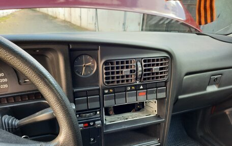 Opel Omega A, 1992 год, 750 000 рублей, 10 фотография