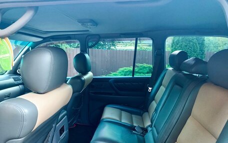 Toyota Land Cruiser 100 рестайлинг 2, 1999 год, 1 200 000 рублей, 11 фотография