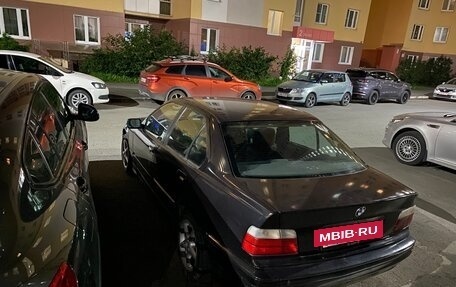 BMW 3 серия, 1992 год, 120 000 рублей, 2 фотография
