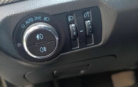 Chevrolet Cruze II, 2014 год, 850 000 рублей, 7 фотография